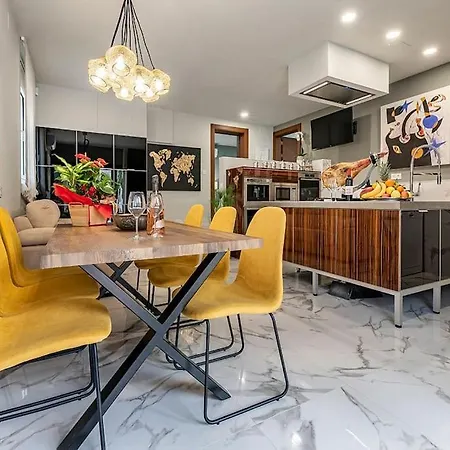 Luxury Casa Con Piscina, Wifi, 150m Dal Mare דירה