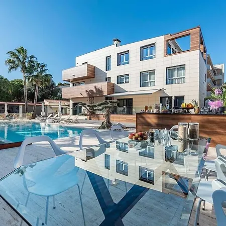 Apartment Luxury Casa Con Piscina, Wifi, 150m Dal Mare Miami Playa